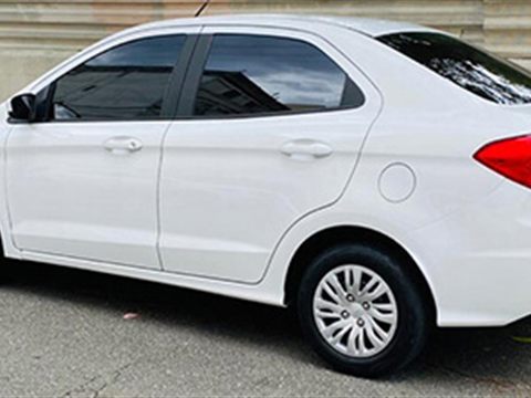 Ford Ka Sedan, carro da categoria Entrega da frota Barba Locadora